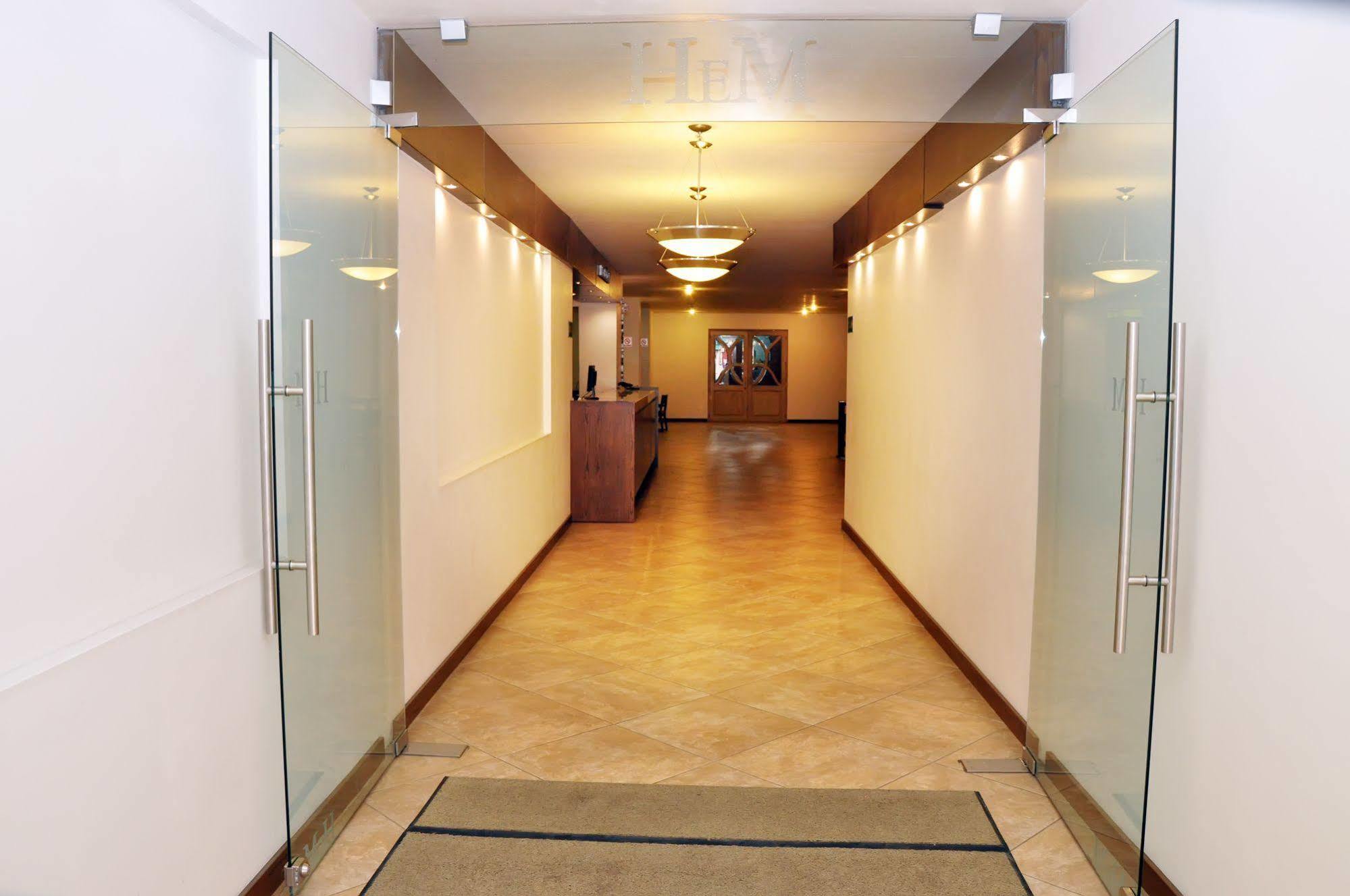 El Monte Hotel